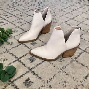 NEW Vince Camuto Gigietta booties